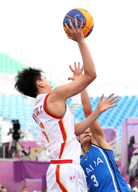 洛杉矶道奇官方商城：大谷翔平 2025 赛季 MVP 纪念奖章销量在 12 月 27 日突破 15 万枚