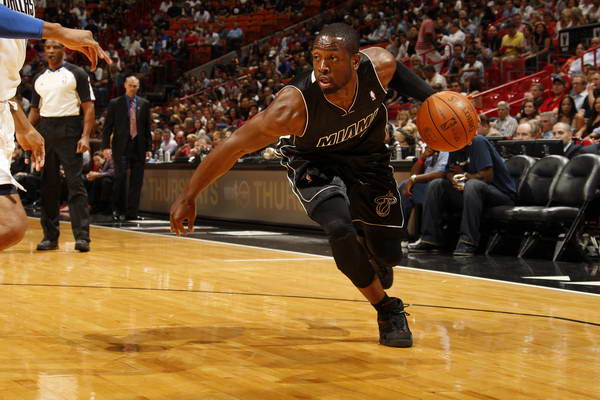 英超第14轮：切尔西1-3利兹联两场不胜 托辛失误送礼帕尔默复出